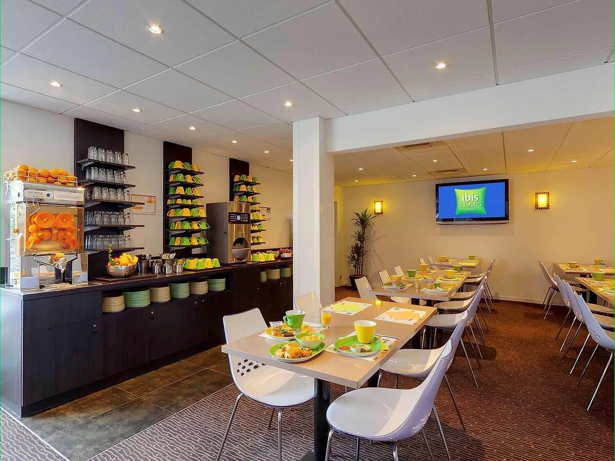 Hotel Ibis Styles Rennes Centre Gare Nord