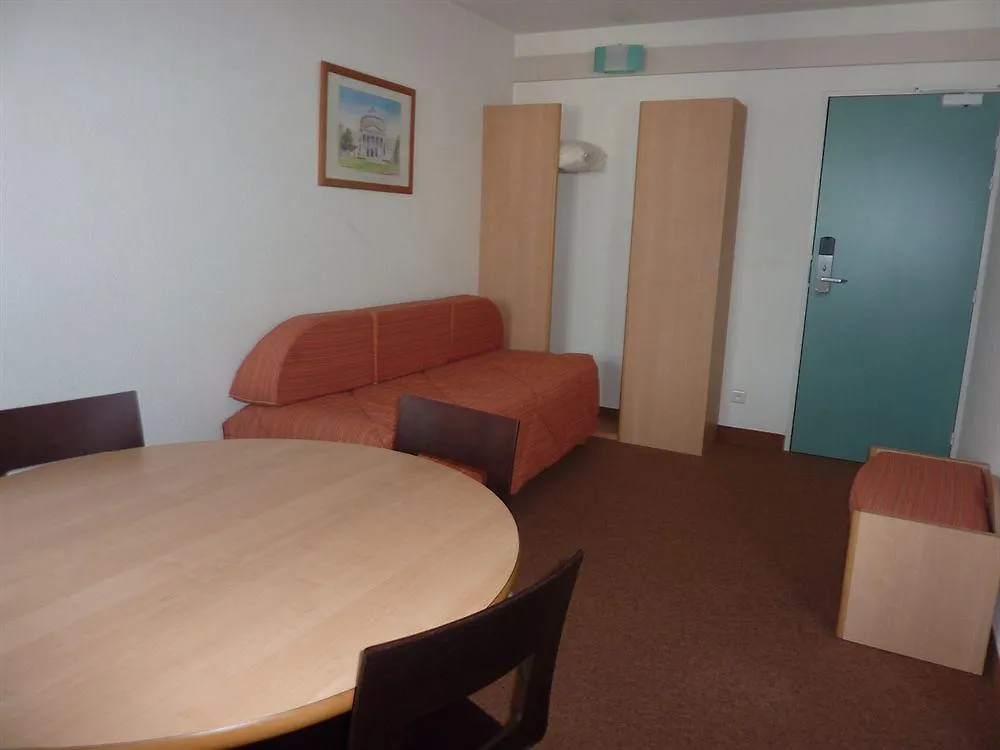 Ibis Styles Rennes Centre Gare Nord Hotel